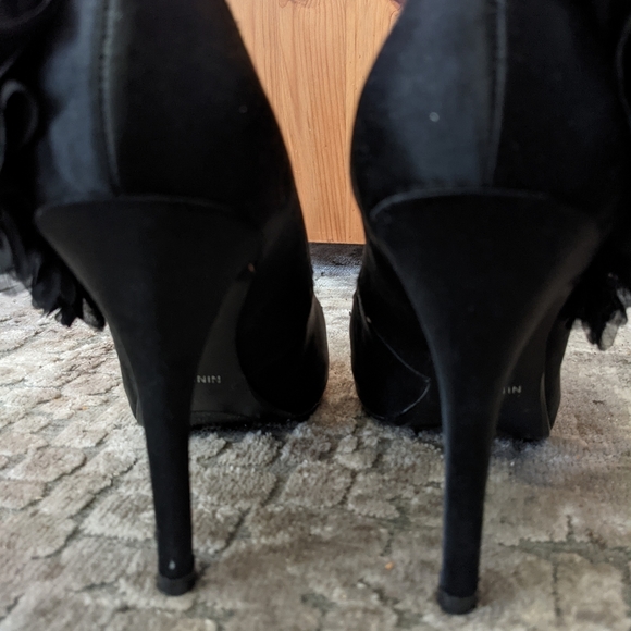 Nine West Pumps - Picture 3 of 6